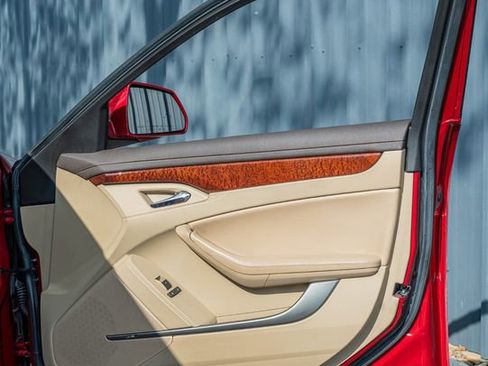 Used 2009 Cadillac CTS 3.6 image 43