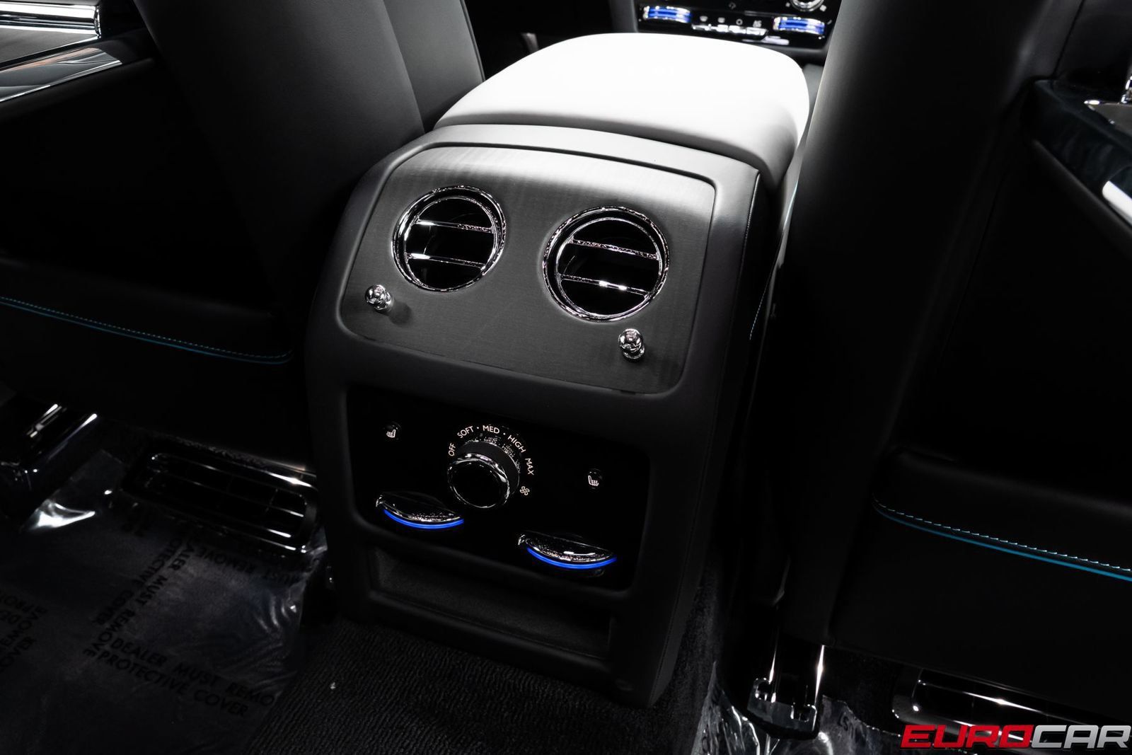 Used 2025 Rolls-Royce Ghost AWD/4WD image 42