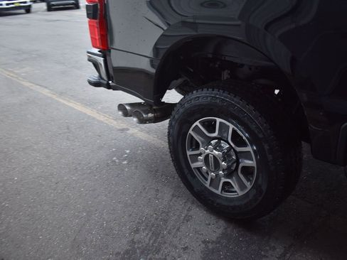 New 2025 Ford F350 Lariat w/ Lariat Ultimate Package image 25