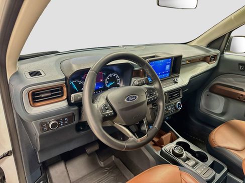 Used 2024 Ford Maverick Lariat FWD image 9