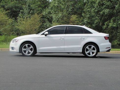 Used 2018 Audi A3 2.0T Premium FWD image 5