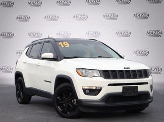 Used 2019 Jeep Compass Altitude video 2