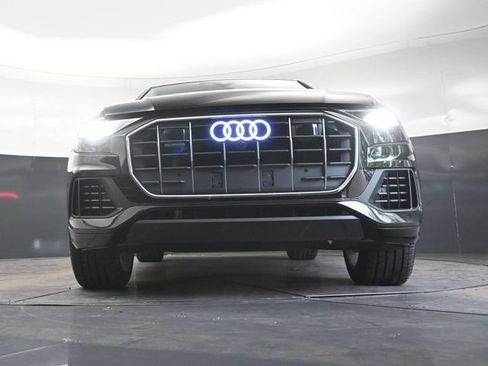 Used 2023 Audi Q8 Prestige AWD/4WD image 27