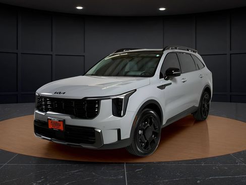 Used 2025 Kia Sorento X-Line EX AWD/4WD image 1