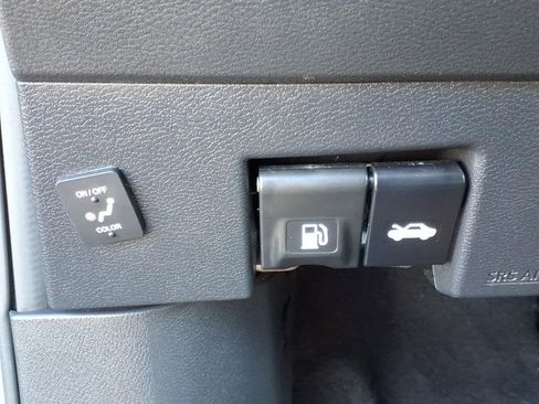 Certified 2023 Nissan Kicks SR w/ Interior Electronics Package FWD image 16