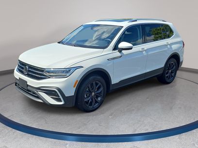 Certified 2024 Volkswagen Tiguan SE