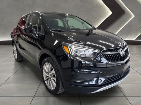 Used 2020 Buick Encore Preferred FWD image 1