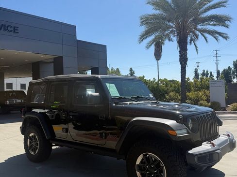 Used 2019 Jeep Wrangler Unlimited Rubicon AWD/4WD image 4