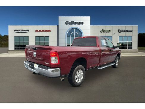 Used 2024 RAM 2500 Big Horn AWD/4WD image 3