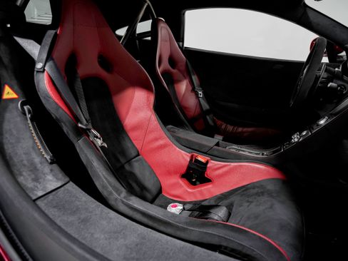 Used 2016 McLaren 675LT Coupe image 23