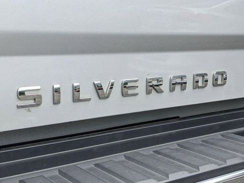 Used 2015 Chevrolet Silverado 2500 LTZ w/ Z71 Package, Off-Road AWD/4WD image 9