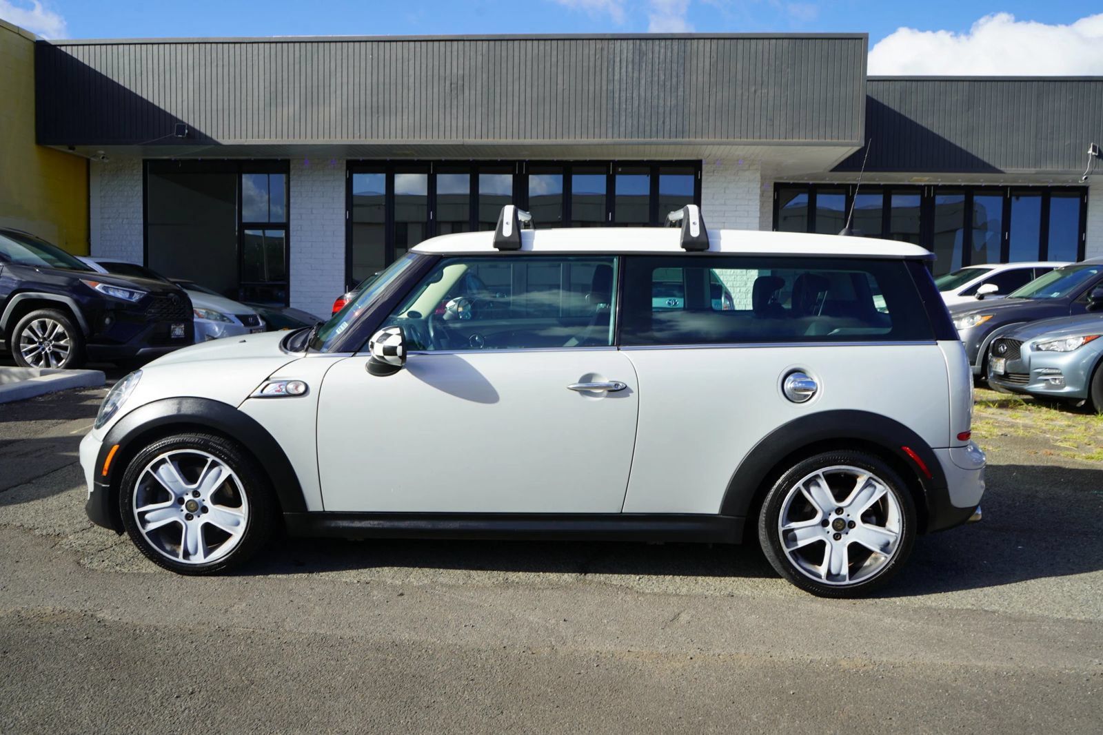 Used 2013 MINI Cooper Clubman S FWD image 2