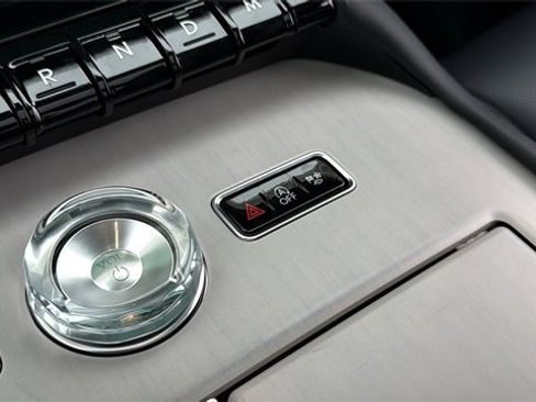 New 2025 Lincoln Navigator L Reserve image 29