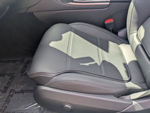 New 2026 Mercedes-Benz C 300 4MATIC Sedan image 4