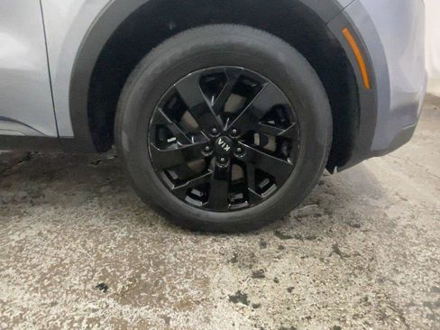 Used 2021 Kia Sorento S w/ Panoramic Sunroof Package AWD/4WD image 15