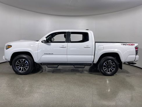 Certified 2023 Toyota Tacoma TRD Sport image 6