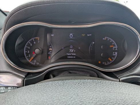 Used 2016 Jeep Grand Cherokee Overland AWD/4WD image 16