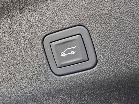 Used 2026 GMC Yukon XL AT4 Ultimate w/ LPO, Floor Liner Package image 37