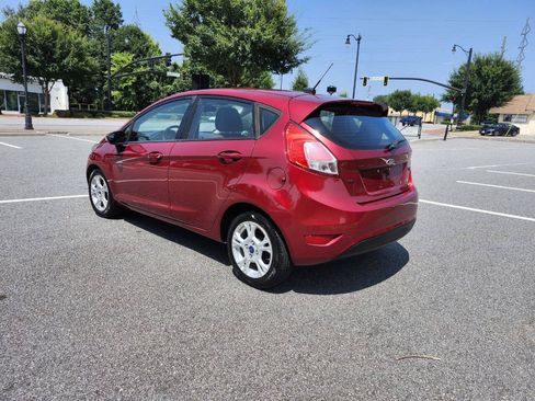 Used 2014 Ford Fiesta SE w/ Comfort Package FWD image 15