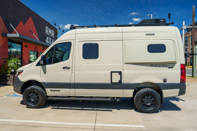 Used 2020 Mercedes-Benz Sprinter 2500 image 8