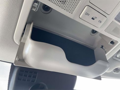 Used 2025 MAZDA CX-5 AWD 2.5 S w/ Select Package image 27