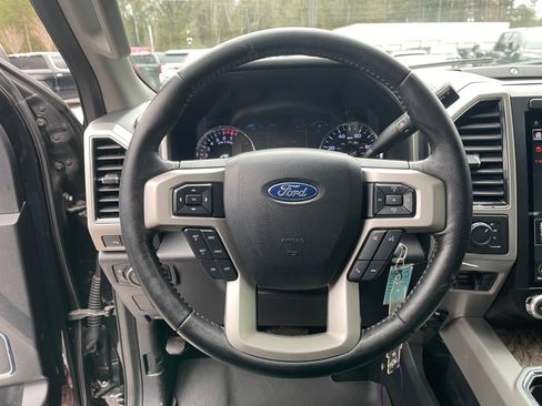 Used 2019 Ford F250 Lariat w/ Lariat Value Package image 16