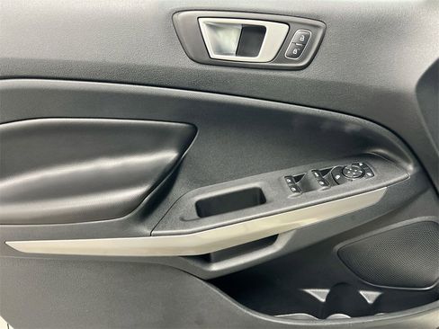 Used 2021 Ford EcoSport Titanium image 22