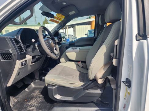 Used 2016 Ford F150 XL w/ Equipment Group 101A Mid image 10