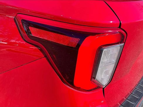 Used 2023 Ford Explorer ST w/ Equipment Group 401A image 27