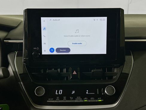 Used 2023 Toyota Corolla LE image 19