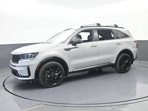 Used 2022 Kia Sorento SX AWD/4WD image 2