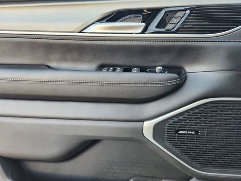 New 2025 Jeep Wagoneer Series II image 17