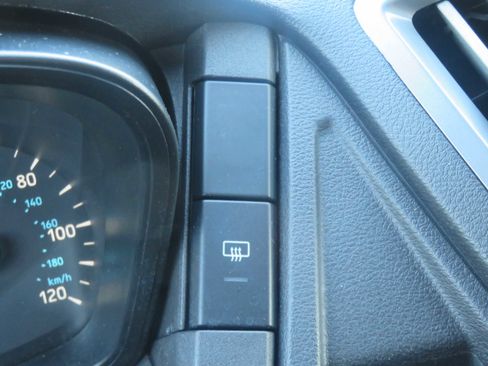 Used 2018 Ford Transit 150 XLT image 43