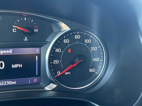 Used 2022 GMC Terrain SLT w/ Tech Package image 12