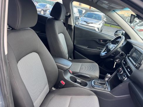 Used 2019 Hyundai Kona SE image 15