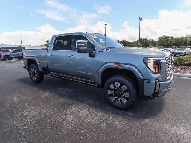 New 2026 GMC Sierra 2500 Denali w/ Denali Reserve Package AWD/4WD image 12