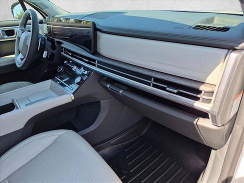 Used 2025 Hyundai Santa Fe Calligraphy AWD/4WD image 21