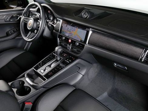 New 2026 Porsche Macan S image 14