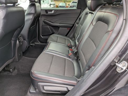 Used 2025 Ford Escape ST-Line FWD image 29