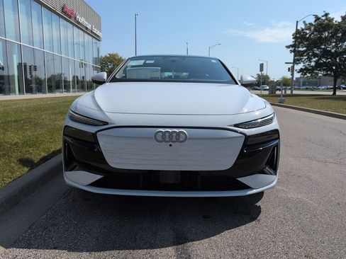 New 2025 Audi A6 e-tron Premium Plus image 26