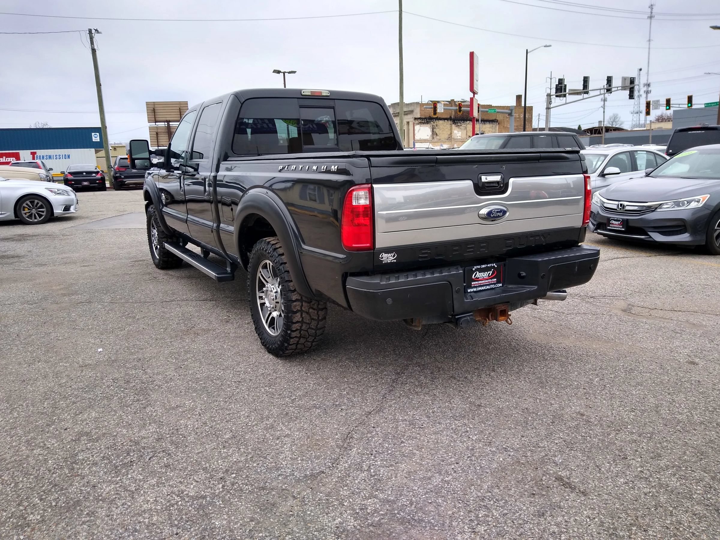 Used 2013 Ford F250 Platinum w/ FX4 Off Road Pkg AWD/4WD image 9