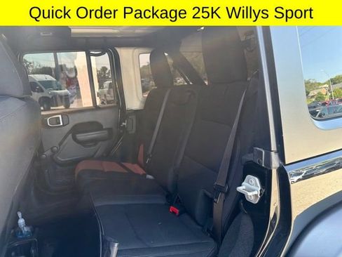 Used 2022 Jeep Wrangler Unlimited Sport AWD/4WD image 8