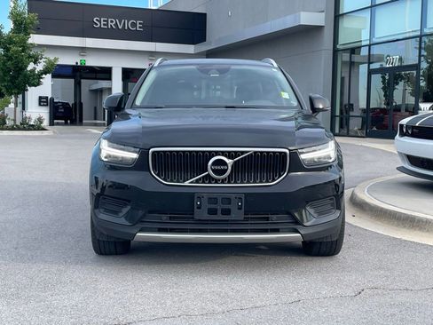 Used 2020 Volvo XC40 T5 Momentum AWD/4WD image 2