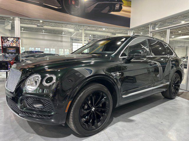 Used 2017 Bentley Bentayga AWD/4WD image 93