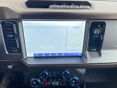 Used 2023 Ford Bronco Outer Banks image 22