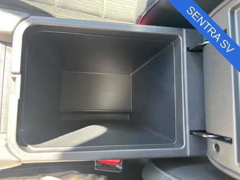 Used 2025 Nissan Sentra SV FWD image 18