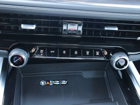 New 2026 Chevrolet Tahoe Premier image 13