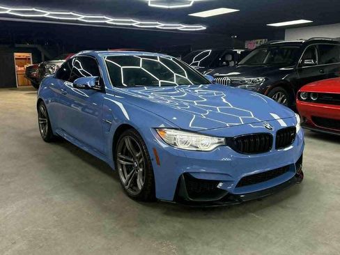 Used 2016 BMW M4 Convertible RWD image 3