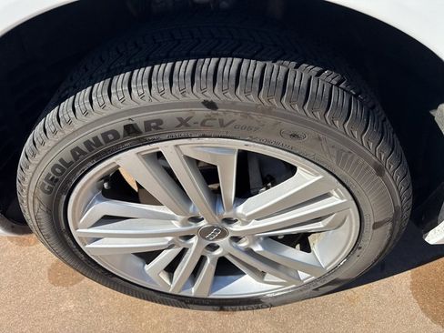 Used 2019 Audi Q5 2.0T Premium Plus w/ Premium Plus Package image 33