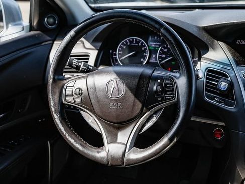 Used 2017 Acura RLX Sport Hybrid w/ Advance Pkg image 12